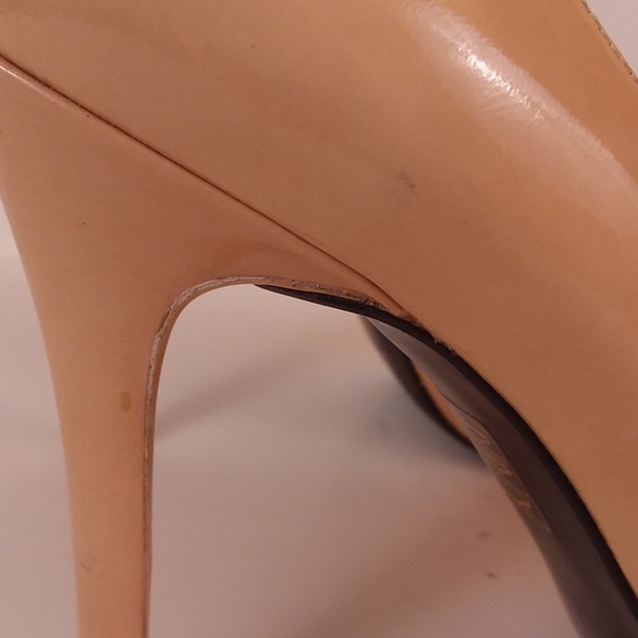 Stuart Weitzman Platswoon patent pump sz 9 - Picture 8 of 8